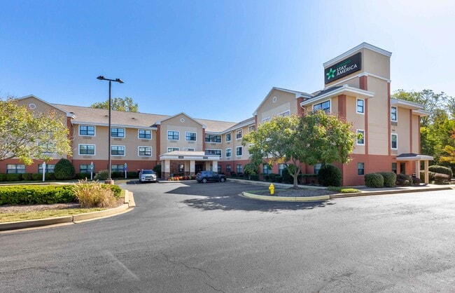 Furnished Studio-Lexington Park - Pax River in Lexington Park, MD - Foto de edificio - Building Photo