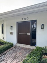 2180 NE 191st Dr in North Miami Beach, FL - Building Photo - Building Photo