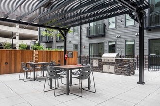 11th and Spruce in St. Louis, MO - Foto de edificio - Building Photo