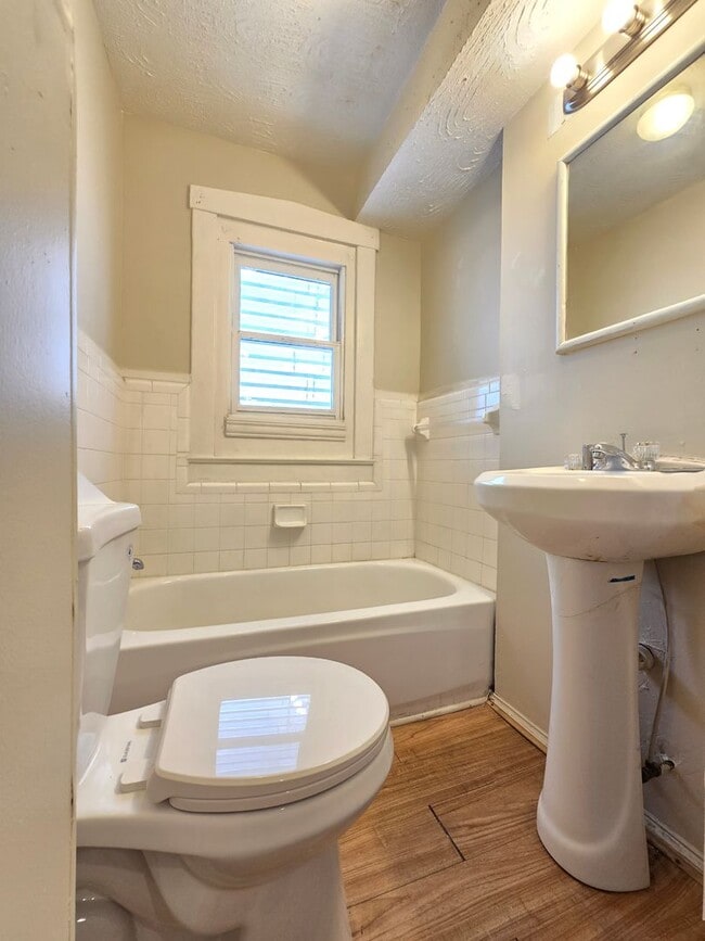 3429 Virginia Ave in Louisville, KY - Building Photo - Building Photo