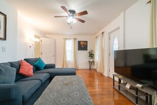 61 Lamson St in West Haven, CT - Building Photo