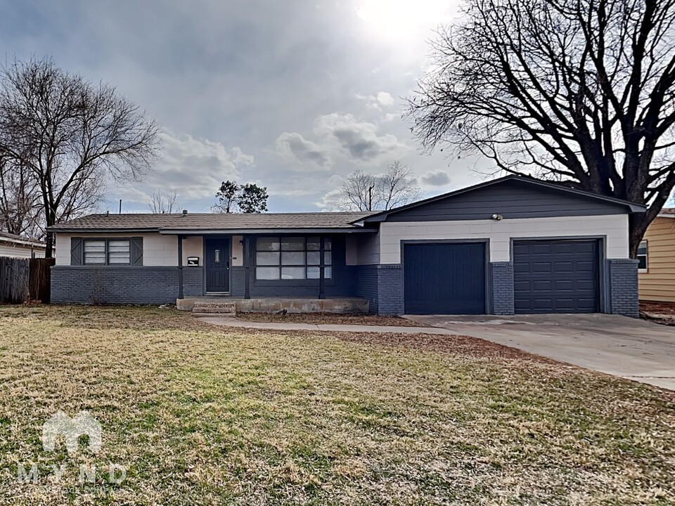 3613 40th St in Lubbock, TX - Building Photo