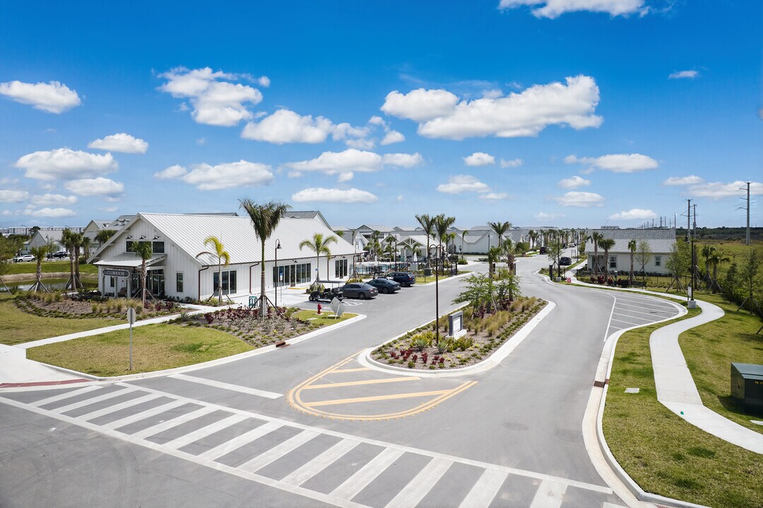 The Cottages at Tradition in Port St. Lucie, FL - Foto de edificio