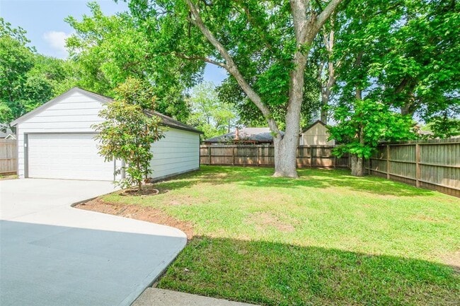 property at 1311 Sand Stone Dr