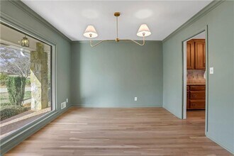 600 Rounsaville Rd in Roswell, GA - Building Photo - Building Photo