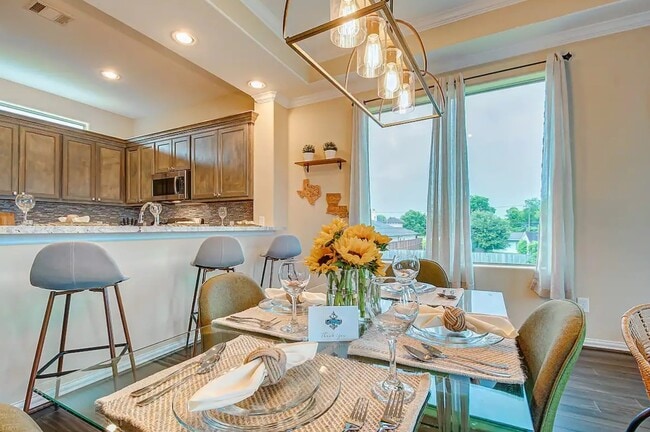 3909 Griggs Rd in Houston, TX - Building Photo - Building Photo