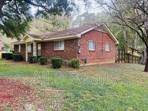 320 Green Ridge Rd in Montgomery, AL - Building Photo - Building Photo