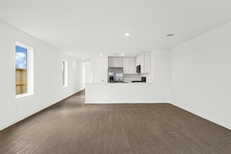 16102 Rustic Prairie Dr in Hockley, TX - Building Photo - Building Photo