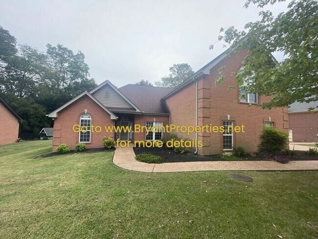 property at 1032 Margaret Dr
