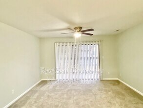 161 Haverford Ct in Hampton, VA - Building Photo - Building Photo