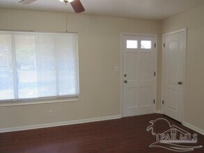 2008 Tomlinson Rd in Pensacola, FL - Building Photo - Building Photo