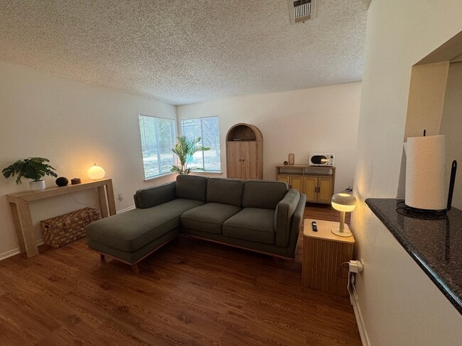 3202 Cougar Trail, Unit C