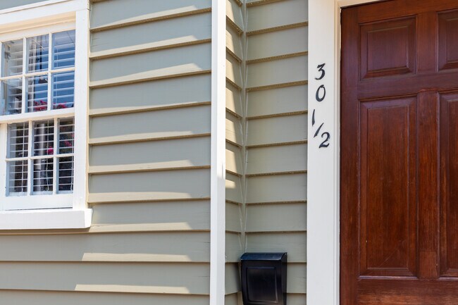 30.5 Nassau St in Charleston, SC - Building Photo - Building Photo