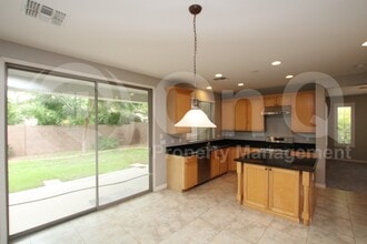 19134 E Lark Dr in Queen Creek, AZ - Building Photo - Building Photo