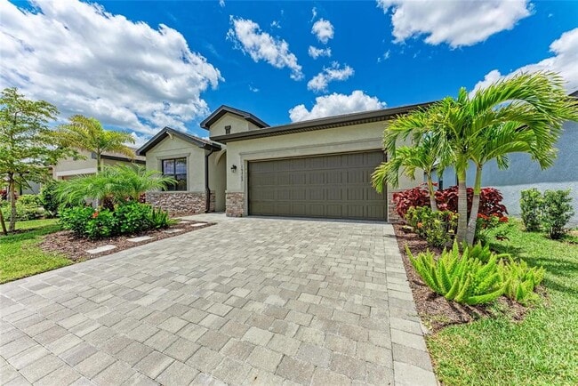 19765 Fishhawk Trl in Venice, FL - Building Photo - Building Photo