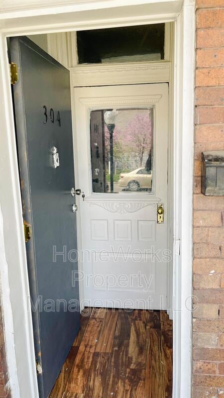 304 N Pulaski St photo'