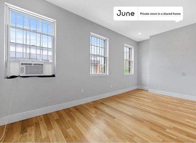 property at 21 Carlton Ave