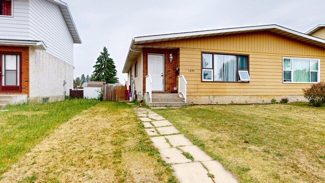 property at 1436 62 St NW