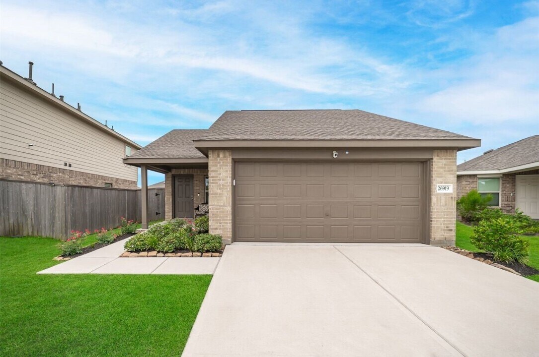 26919 Wilderye Cv Ln in Katy, TX - Building Photo