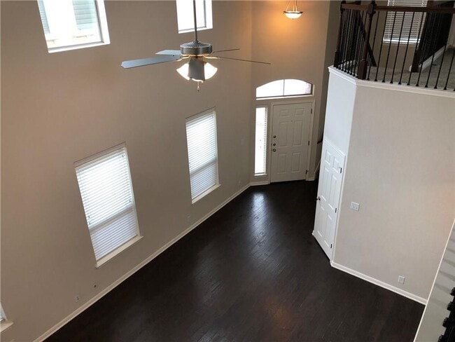 7337 Menchaca Rd in Austin, TX - Building Photo - Building Photo