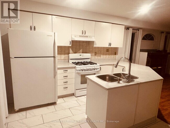 property at 48 Yellow Brick Rd