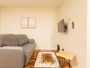 440 Richards St in Vancouver, BC - Building Photo - Building Photo