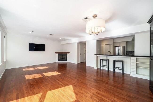 726 Adams St in Hoboken, NJ - Building Photo - Building Photo