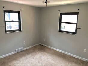 159 Mohican Ave in Pittsburgh, PA - Building Photo - Building Photo