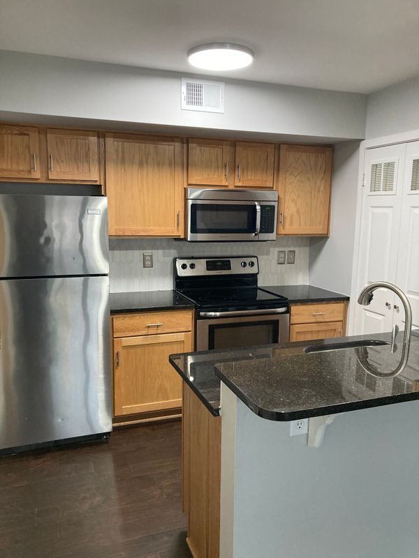 435 W 9th St in Kansas City, MO - Building Photo - Building Photo