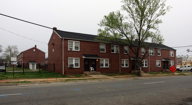 899 N Alfred St in Alexandria, VA - Building Photo - Building Photo