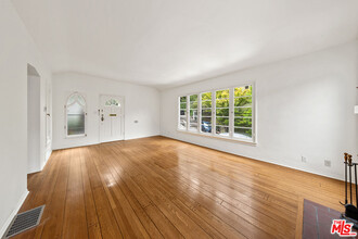 2413 Argosy Way in Los Angeles, CA - Building Photo - Building Photo