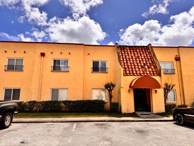 property at 3916 Corrida Ct