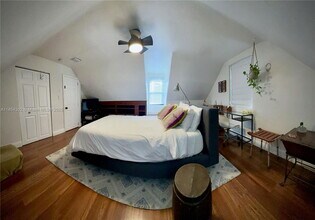 742 NW 50th St in Miami, FL - Building Photo - Building Photo