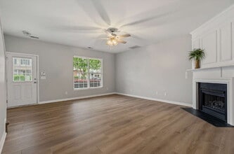 8515 Mt Valley Ln in Raleigh, NC - Building Photo - Building Photo