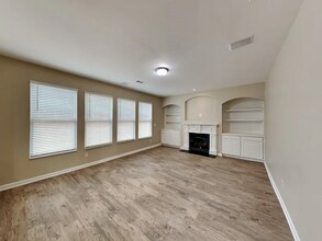 4292 Rosehall Ct in Atlanta, GA - Building Photo - Building Photo