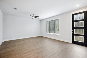 4502 Smokey Quartz Ln in Arlington, TX - Building Photo - Building Photo
