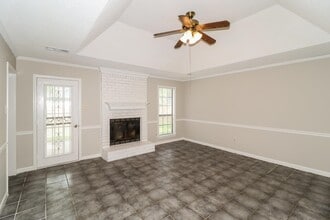 4022 Castile St in Memphis, TN - Building Photo - Building Photo