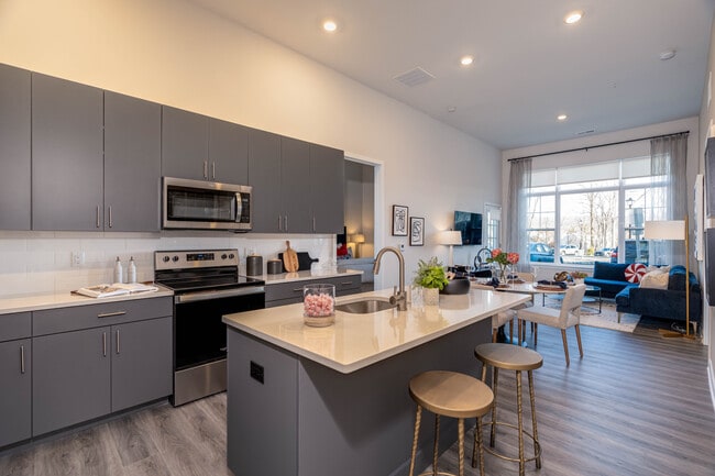 Hackettstown Liberty in Hackettstown, NJ - Foto de edificio - Interior Photo