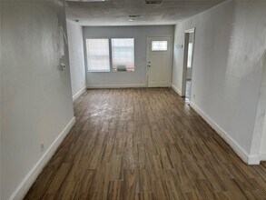 6709 Kassarine Pass in Houston, TX - Building Photo - Building Photo