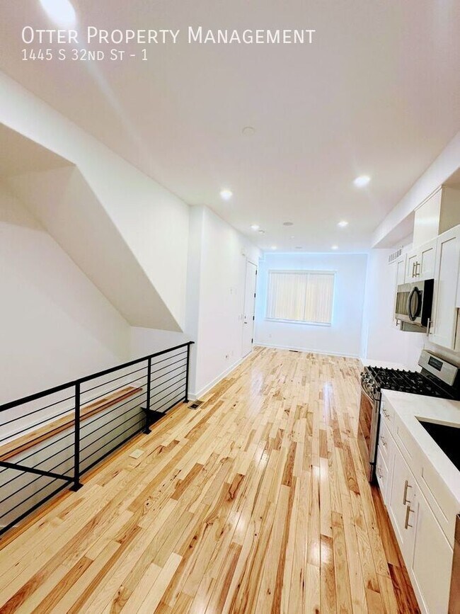 1445 S 32nd St in Philadelphia, PA - Building Photo - Building Photo
