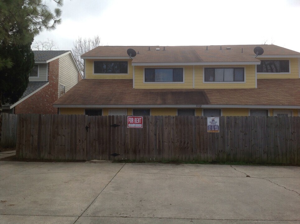8212 Governor Dr in Baton Rouge, LA - Building Photo