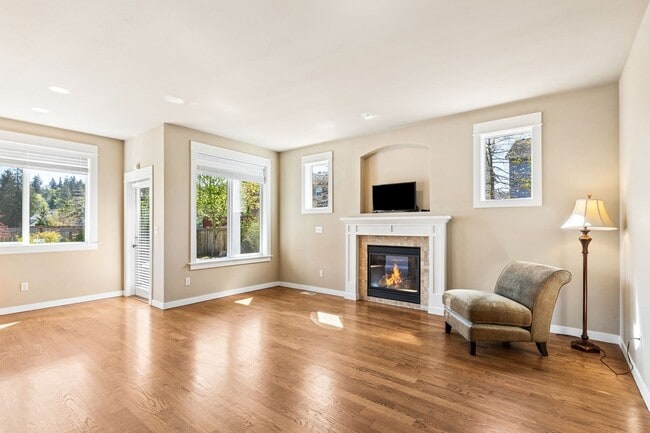 3616 222nd Pl SE in Bothell, WA - Building Photo - Building Photo