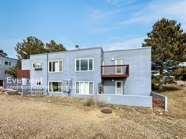 property at 1594 Bradley Dr