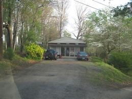 108 Sherwood Rd in Swannanoa, NC - Building Photo