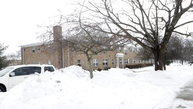 Dover Garden Apartments in Dover, NJ - Building Photo - Building Photo