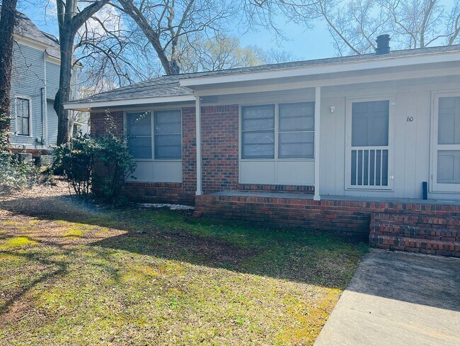 60 W Washington St in Newnan, GA - Building Photo - Building Photo