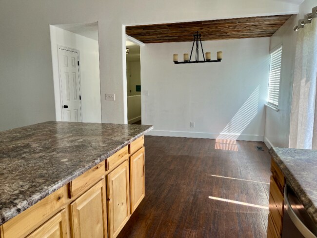 742 150 S in Santaquin, UT - Building Photo - Building Photo