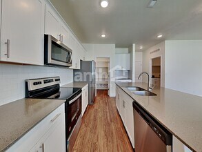 2704 W 3340 S in Syracuse, UT - Building Photo - Building Photo