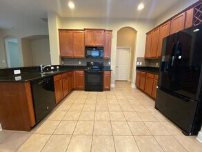 7212 S St Patrick St in Tampa, FL - Building Photo - Building Photo