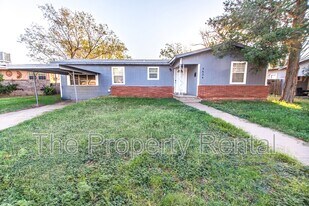 3624 Walnut Ave in Odessa, TX - Building Photo